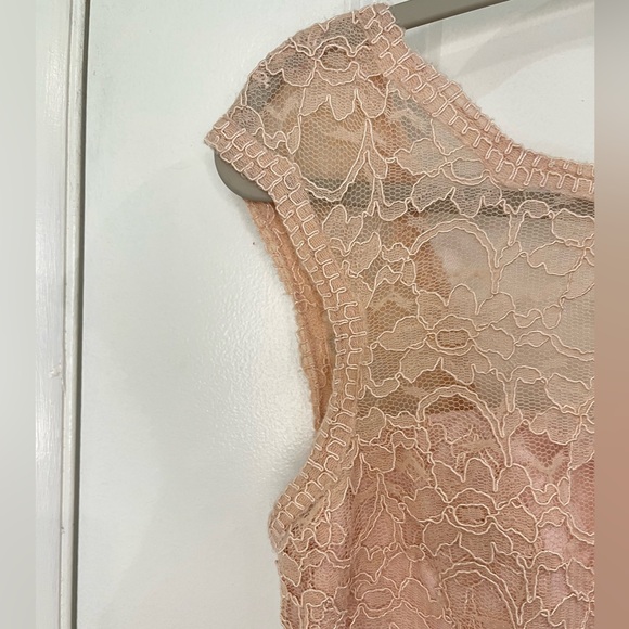 Morilee by Madeline Garner Sleeveless Lace Maxi DressSz 12 Blush Fit & Flare - Picture 6 of 16